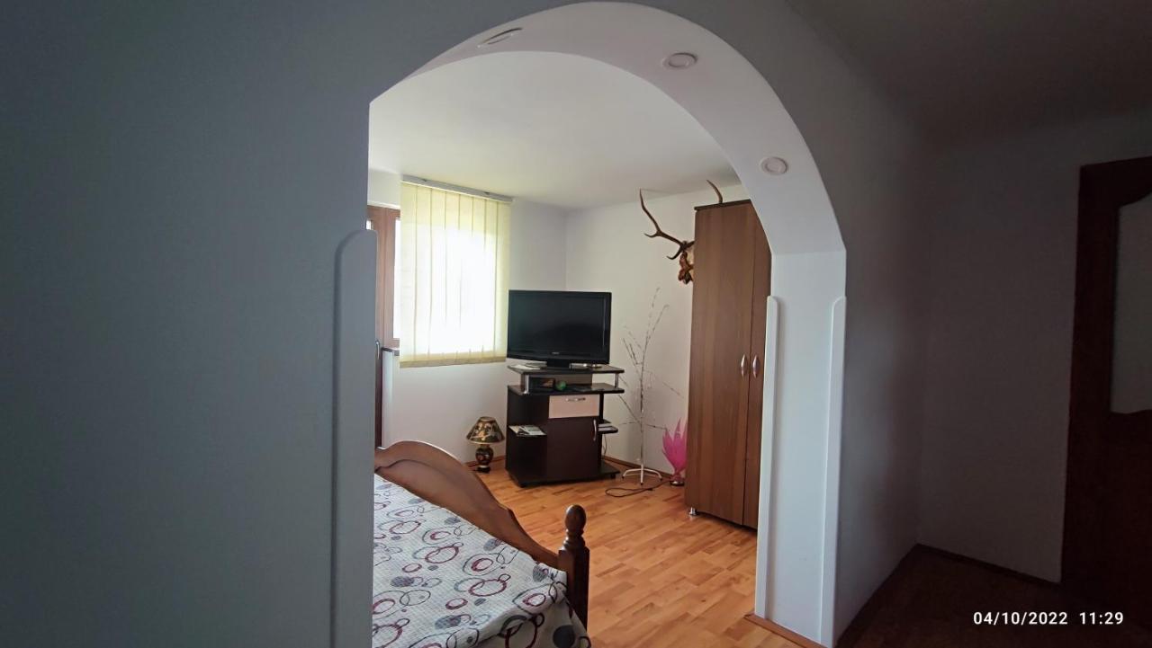 Dariamaf Apartment Câmpulung Moldovenesc Exterior foto